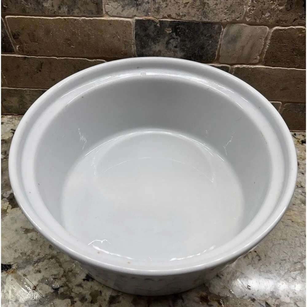 Crate & Barrel Chat Casserole Dish 2.75 Qt White Portugal Embossed Fruit
